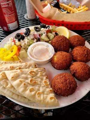 Hummus Mediterranean Kitchen