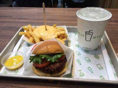 Shake Shack West Loop