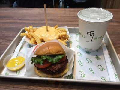 Shake Shack West Loop
