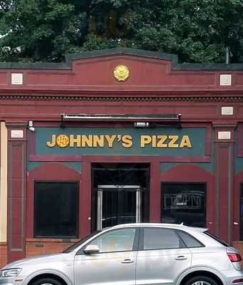Johnny's Pizza And Fried Chicken