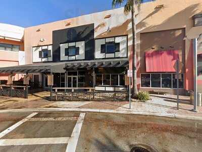 Metropol Restaurant & Bar