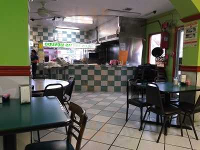 Fruteria Y Taqueria Tres Hermanos
