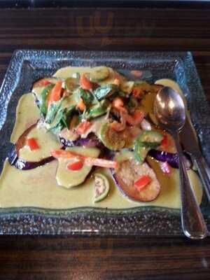 Baan Thai House And Wine Bar