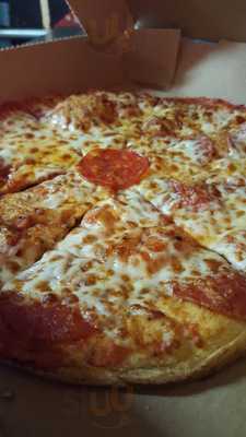 Dave's Deli And Restaurant