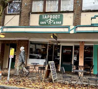 Taproot Cafe & Bar