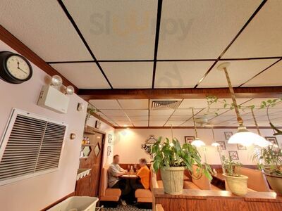 Paradise Restaurant & Pizza