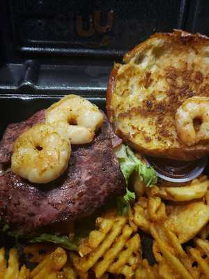 Ummi Dee's Burger Bistro