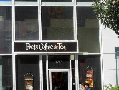 Peets Coffee & Tea