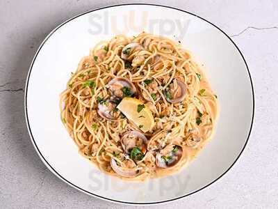 Maria's Italian Kitchen