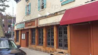 Circles International Grill