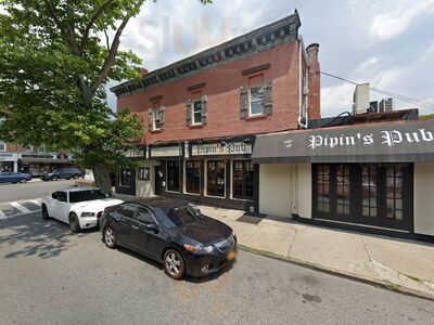 Circles International Grill