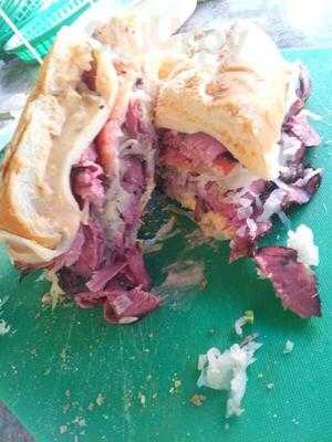 J Mo's Sandwich Shack