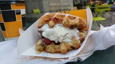 Wafels & Dinges