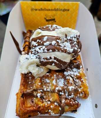 Wafels & Dinges