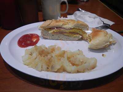 Broadway Deli And Cafe