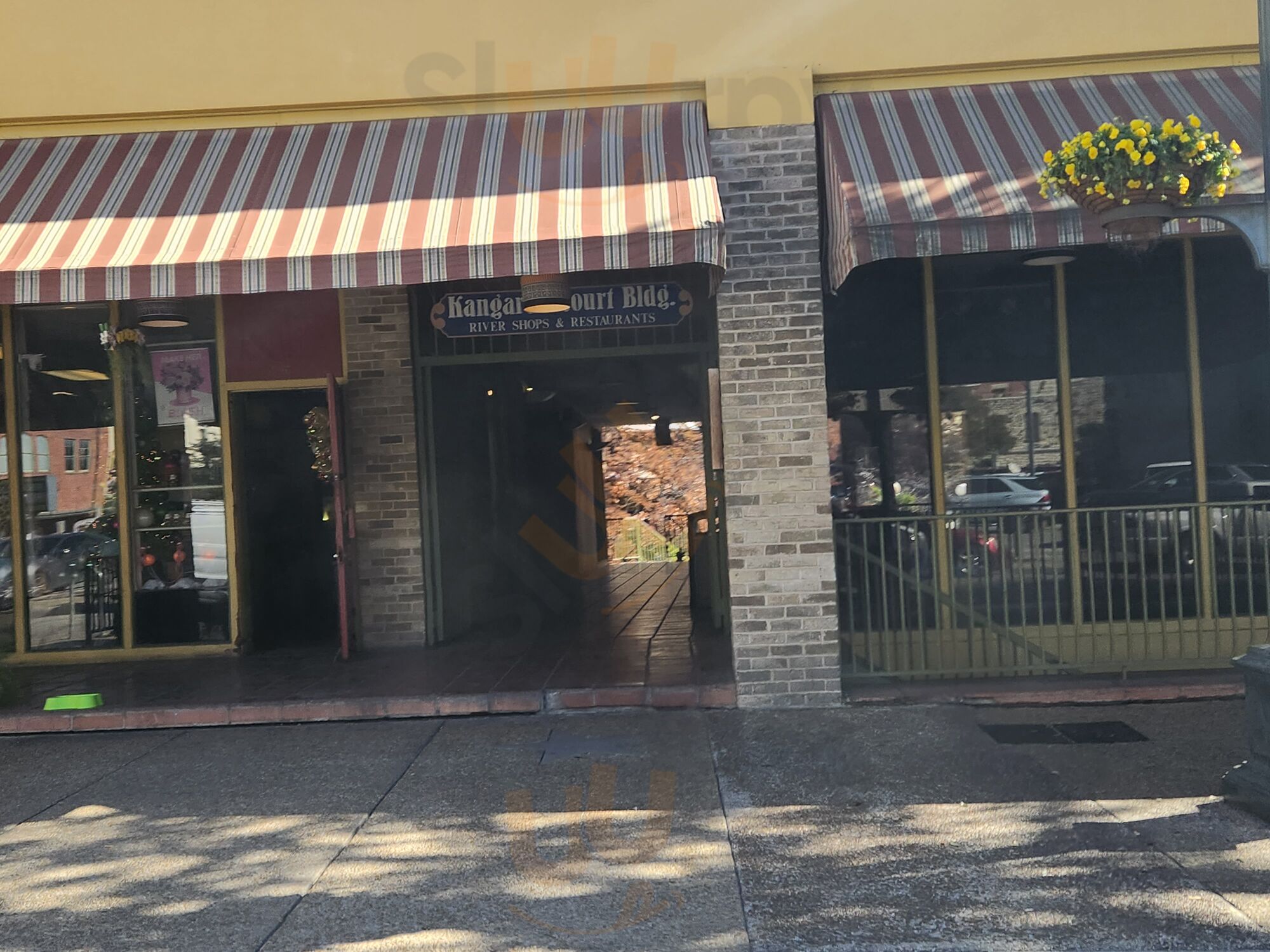 Kangaroo Court Rest Of Tx Inc