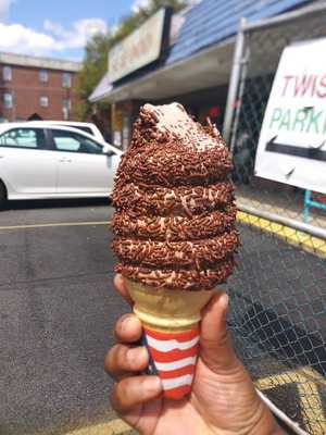 Twistee Treat