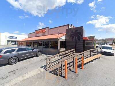 Hooters