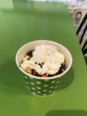 Lily Pads Frozen Yogurt