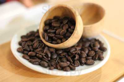 Pim's Honey Toast N Tea