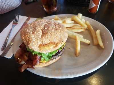 Grumpy's American Pub