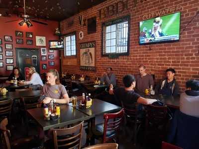 Grumpy's American Pub