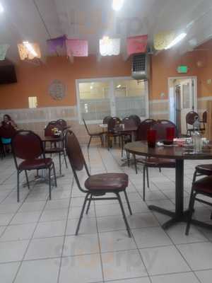 La Mexicana Restaurant And Bar