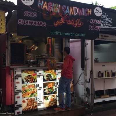 Habibi Sandwich