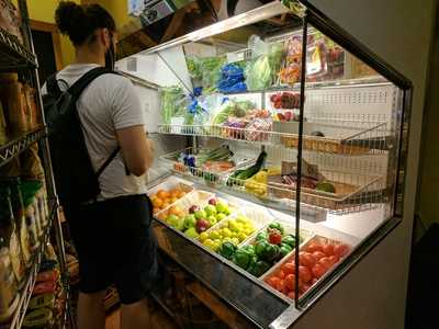 Windows Cafe & Market