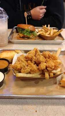 Flippin' Good Burgers And Shakes