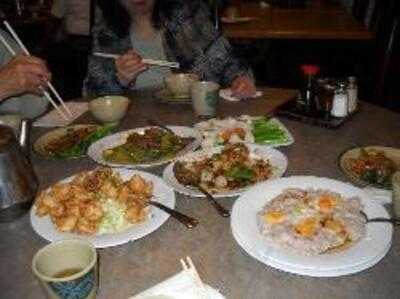 Cafe Noodle & Chinese Barbecue