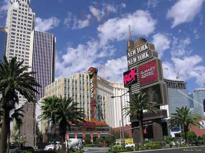 New York Pretzel - Mgm Underground