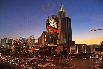 New York Pretzel - Mgm Underground