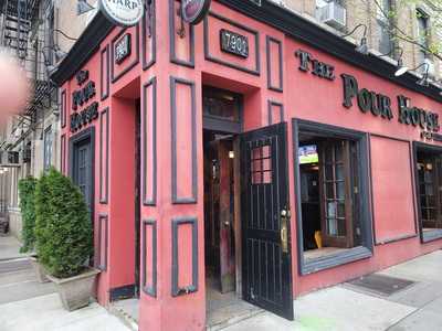 Pour House Of Bay Ridge