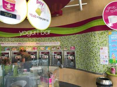 Menchie's Frozen Yogurt