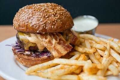 Buckman Public House