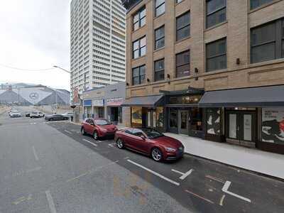 Charlot's Creole Cafe