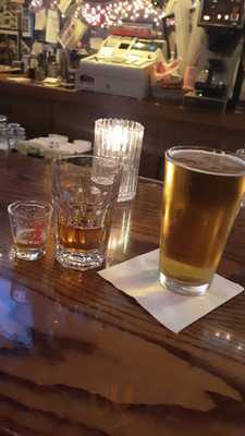 Scooter Mcquades Cafe & Bar