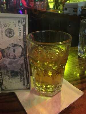 Scooter Mcquades Cafe & Bar