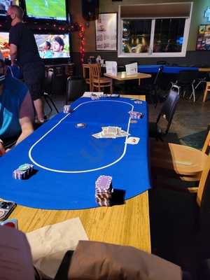 Greeley Avenue Bar & Grill