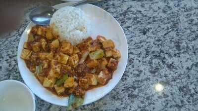 J & J Szechuan Cuisine