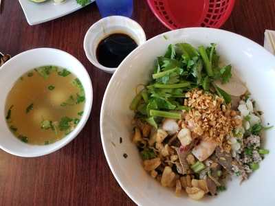 Nam Vang Noodle House