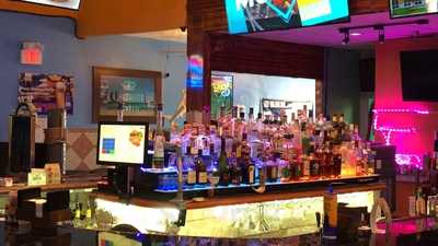 Mariscos Tampico Bar & Grill