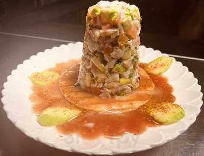 Mariscos Tampico Bar & Grill