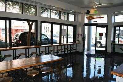 Big Chef Tom's Belly Burgers