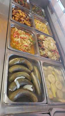 Maam's Jamaican Restaurant