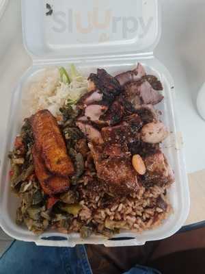 Maam's Jamaican Restaurant
