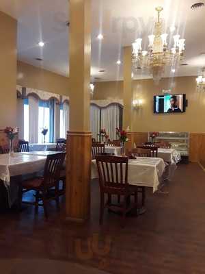 Edu & Den's Restaurant & Bakery