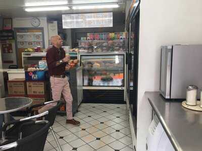 Good Luck Cafe And Deli