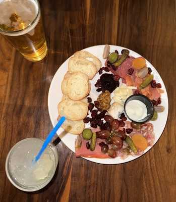 Culture Meat And Cheese